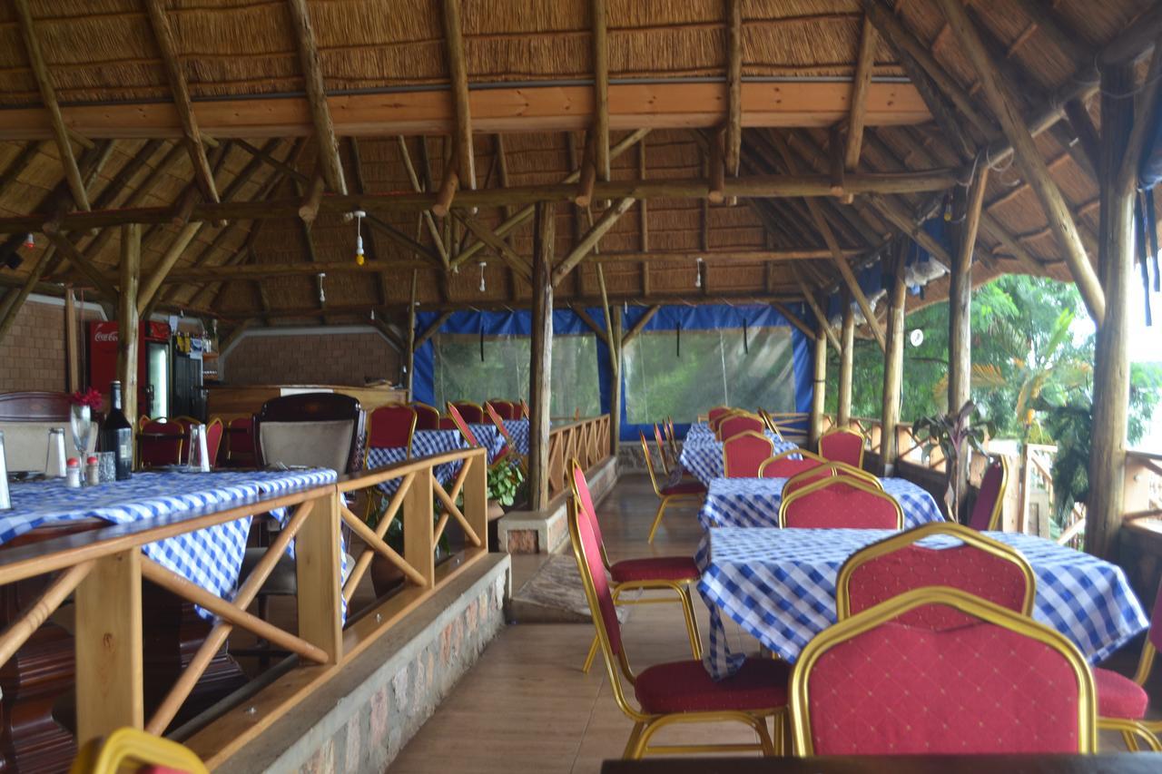 The Palms Beach Hotel And Restaurant Limited Entebbe Buitenkant foto